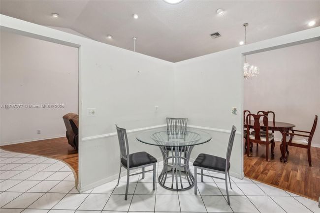5260 Tiffany Anne Cir, House other with 2 bedrooms, 2 bathrooms and null parking in West Palm Beach FL | Image 10