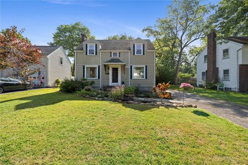94 Meadow Dr, Rochester, NY, 14618-2318 | Card Image