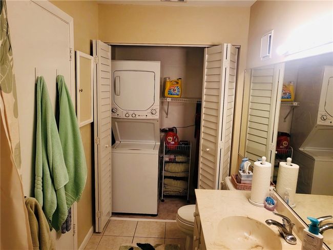 8C - 1123 Breezy Way, House attached with 2 bedrooms, 2 bathrooms and null parking in Sebastian FL | Image 13
