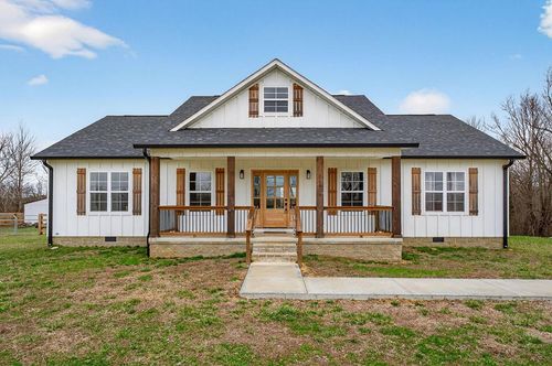 1667 Old Bon Air Rd, Sparta, TN, 38583-3302 | Card Image