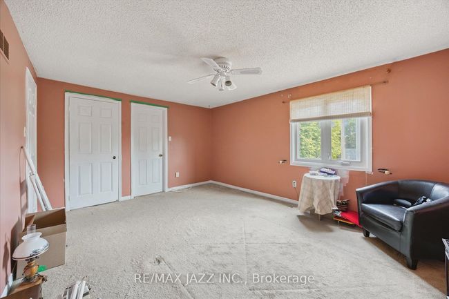 24 Large Cres, House other with 3 bedrooms, 3 bathrooms and 1 parking in Ajax ON | Image 21
