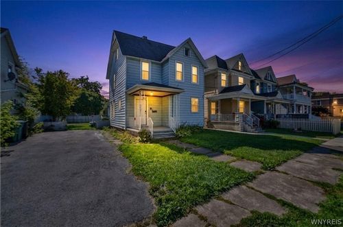 1817 Ontario Ave, Niagara Falls, NY, 14305-2959 | Card Image