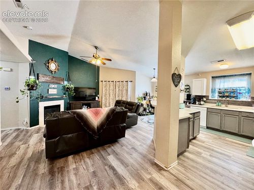 203-3748 Riviera Grv, Colorado Springs, CO, 80922-3332 | Card Image