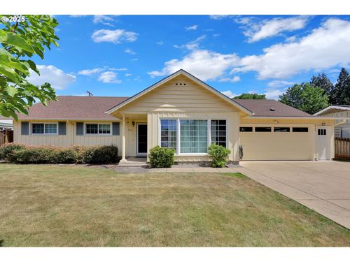 2975 Tomahawk Ln, Eugene, OR, 97401-5141 | Card Image