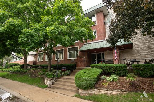 apt-101-101 N Peartree Ln, Arlington Heights, IL, 60004-6655 | Card Image