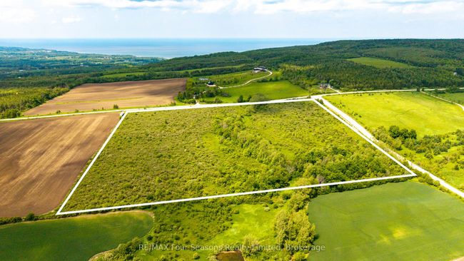 CON 7 21 St Sideroad, Home with 0 bedrooms, 0 bathrooms and null parking in Clarksburg ON | Image 7