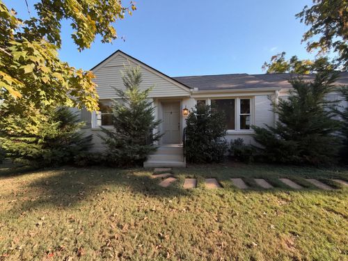 909 Tower Pl, Nashville, TN, 37204-4235 | Card Image