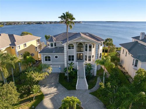 2041 Harbour Watch Cir, TARPON SPRINGS, FL, 34689-2055 | Card Image