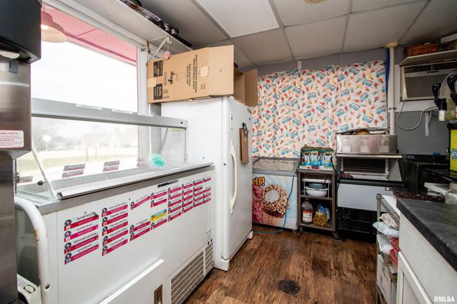 1606 N Tremont St, Home with 0 bedrooms, 0 bathrooms and null parking in Spring Bay IL | Image 16