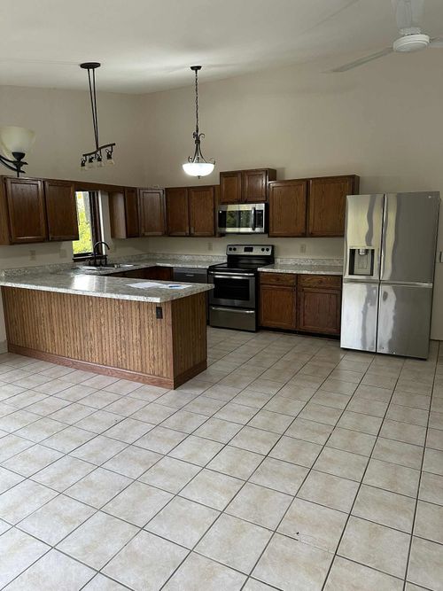 5314 N Cook St, McFarland, WI, 53558-9559 | Card Image