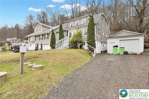 2042 State Route 92 Hwy, Harding, PA, 18643-3055 | Card Image