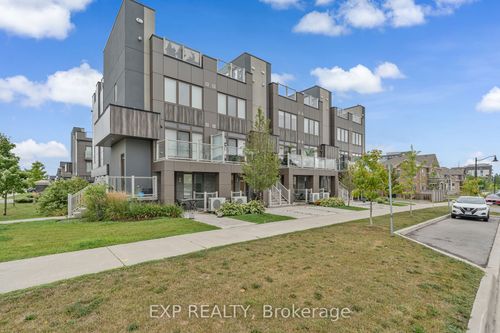 3-261 Skinner Rd, Waterdown, ON, L8B1W6 | Card Image