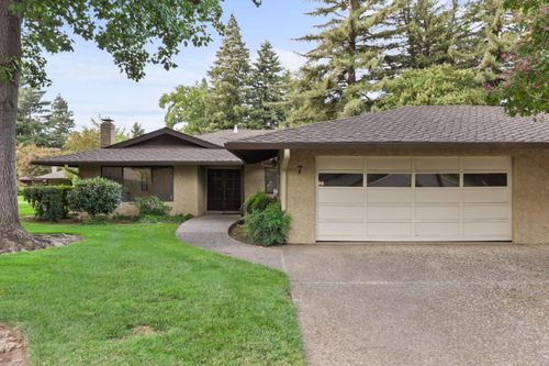 7 Northwood Commons Pl, Chico, CA, 95973-7213 | Card Image