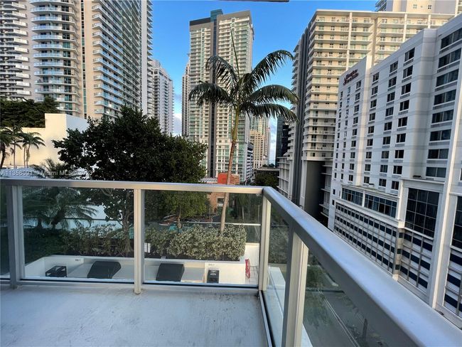 1006-S - 79 Sw 12 Th St, Condo with 2 bedrooms, 2 bathrooms and null parking in Miami FL | Image 23