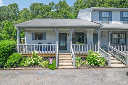 701 Goose Ridge Dr, Forest, VA, 24551-2843 | Card Image