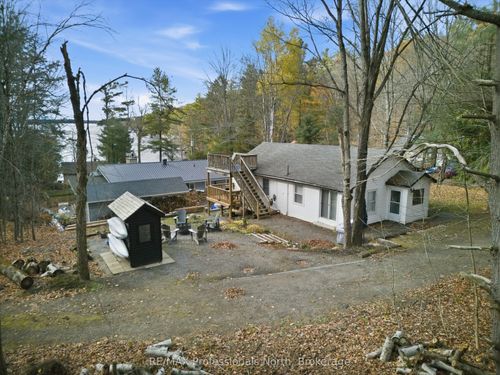 1037 Strawberry Bay Rd, Bracebridge, ON, P1L1X2 | Card Image