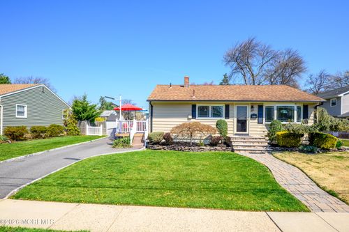 144 Garden Ter, Edison, NJ, 08817-4526 | Card Image