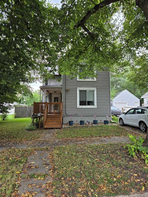 418 S Academy St, Janesville, WI, 53548-5130 | Card Image