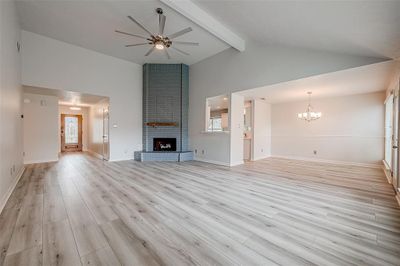 1907 Coronado Street, House other with 4 bedrooms, 2 bathrooms and null parking in Friendswood TX | Image 3