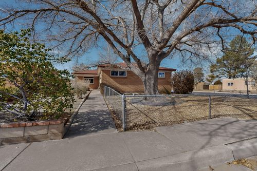 1317 Kentucky St Ne, Albuquerque, NM, 87110-6927 | Card Image