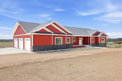 1547 17th Ave, Barron, WI, 54812-8981 | Card Image