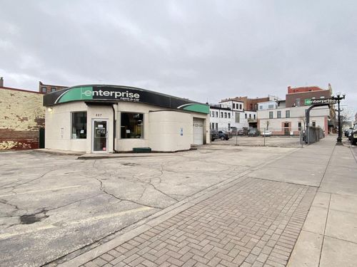 227 3rd Street, La Crosse, WI, 54601 | Card Image