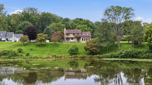 10767 Meadowbrook Ct, Berrien Springs, MI, 49103-9776 | Card Image