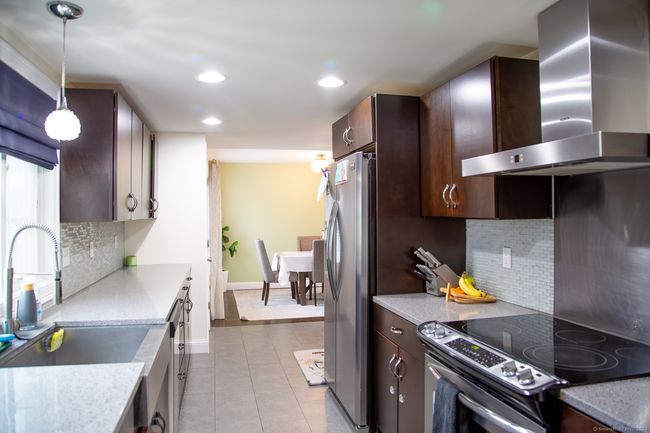 5 Shannon Rdg, House other with 3 bedrooms, 3 bathrooms and null parking in Danbury CT | Image 6