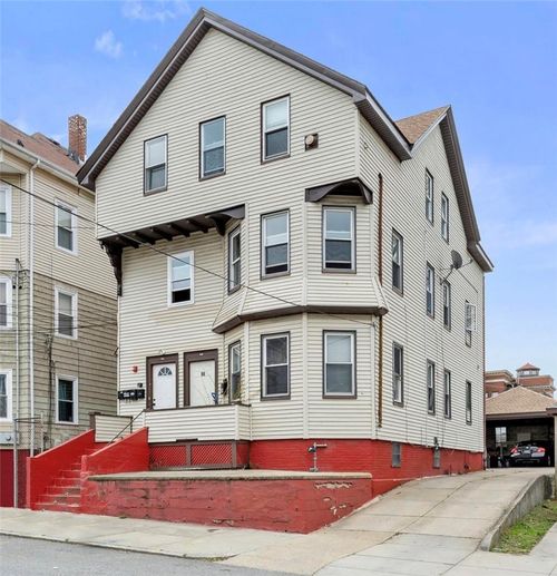 3-86 Berkley St, Providence, RI, 02908-4725 | Card Image