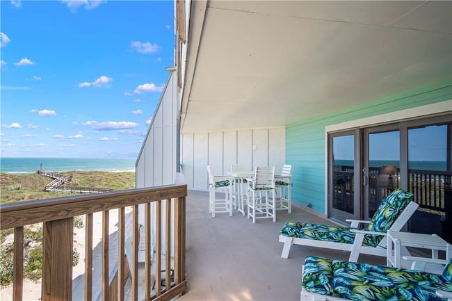 APT-332 - 5973 State Highway 361, Condo with 2 bedrooms, 2 bathrooms and null parking in Port Aransas TX | Image 6