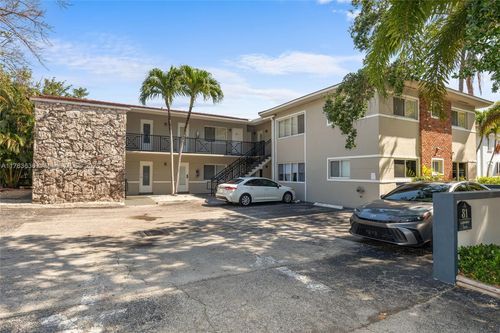 apt-203-81 Edgewater Dr, Coral Gables, FL, 33133-6943 | Card Image