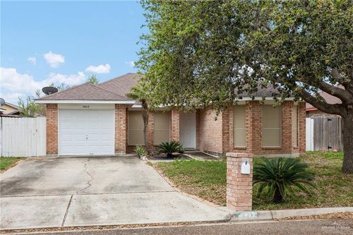 3413 Yucca Ave, McAllen, TX, 78504-5253 | Card Image
