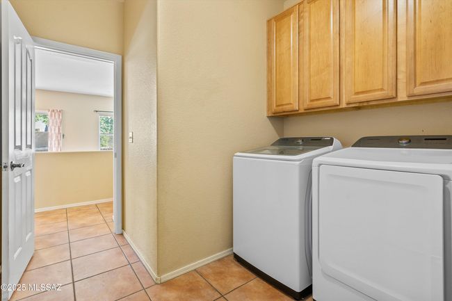 Laundry Room | Image 11