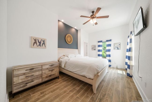 247 Princeton Ave, House other with 3 bedrooms, 3 bathrooms and null parking in San Antonio TX | Image 14