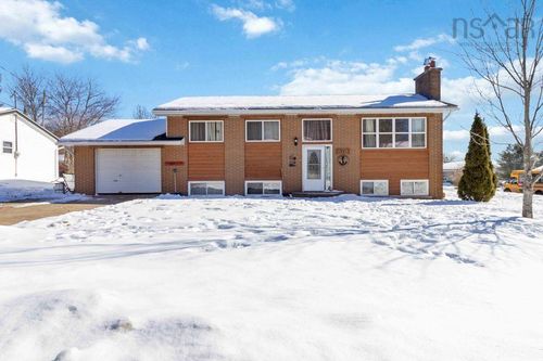 71 Skyridge Ave, Lower Sackville, NS, B4C1R3 | Card Image