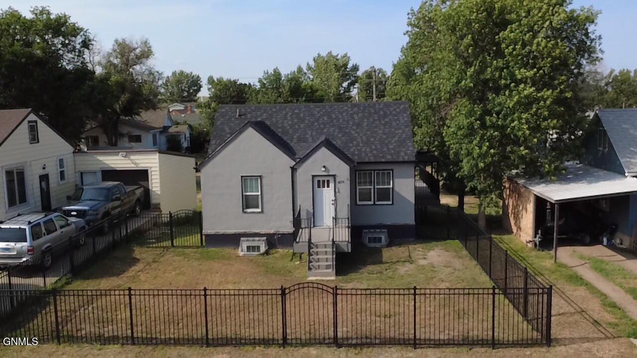 Residential in Watford City 2