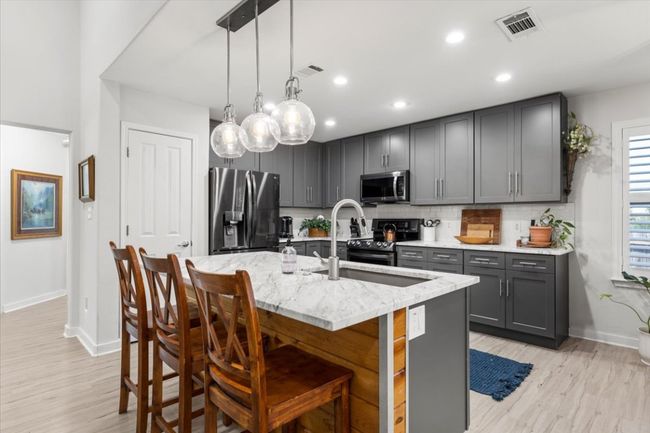 Kitchen | Image 18