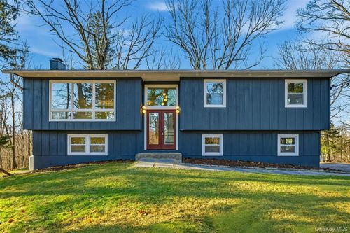 52 All Angels Hill Rd, Wappingers Falls, NY, 12590-1828 | Card Image