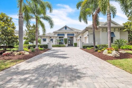 16306 Daysailor Trl, LAKEWOOD RANCH, FL, 34202-5612 | Card Image