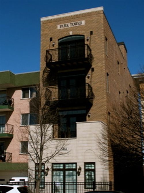 apt-3-5454 W Higgins Ave, Chicago, IL, 60630-2393 | Card Image