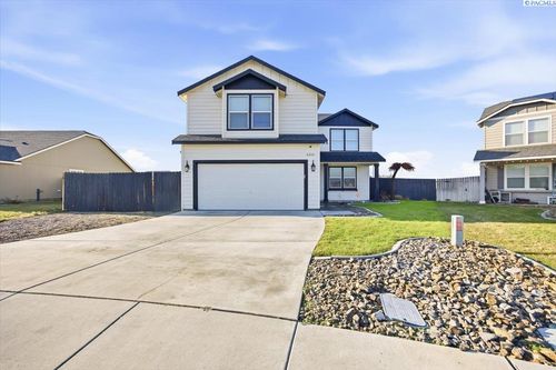 6310 Maryhill Ln, Pasco, WA, 99301-9730 | Card Image