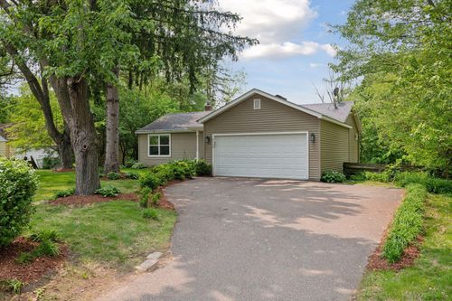 5110 Woodridge Rd, Minnetonka, MN, 55345-4856 | Card Image