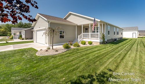 5227 Floral Wood Ln, Holland, MI, 49423-8204 | Card Image
