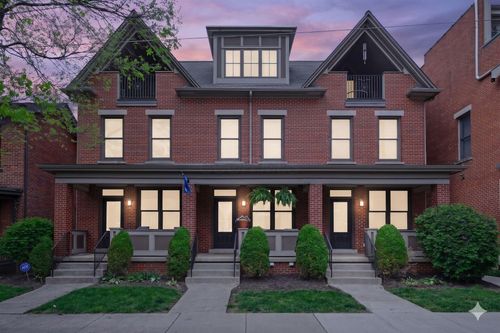 46 E Russell St, Columbus, OH, 43215-2002 | Card Image