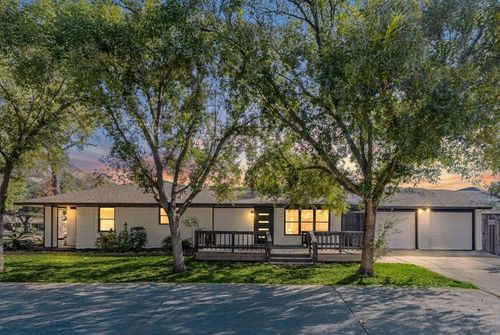 5037 W 43rd St, Houston, TX, 77092-5246 | Card Image