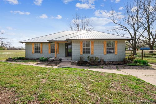 9839 Lewis Ave, Sperry, OK, 74073-4314 | Card Image