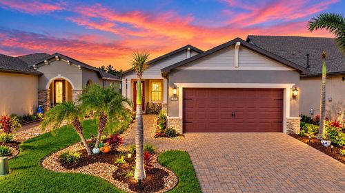 283 Tomelloso Way, Davenport, FL, 33837-3679 | Card Image
