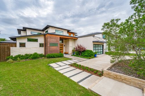 3918 Lively Ln, Dallas, TX, 75220-1870 | Card Image