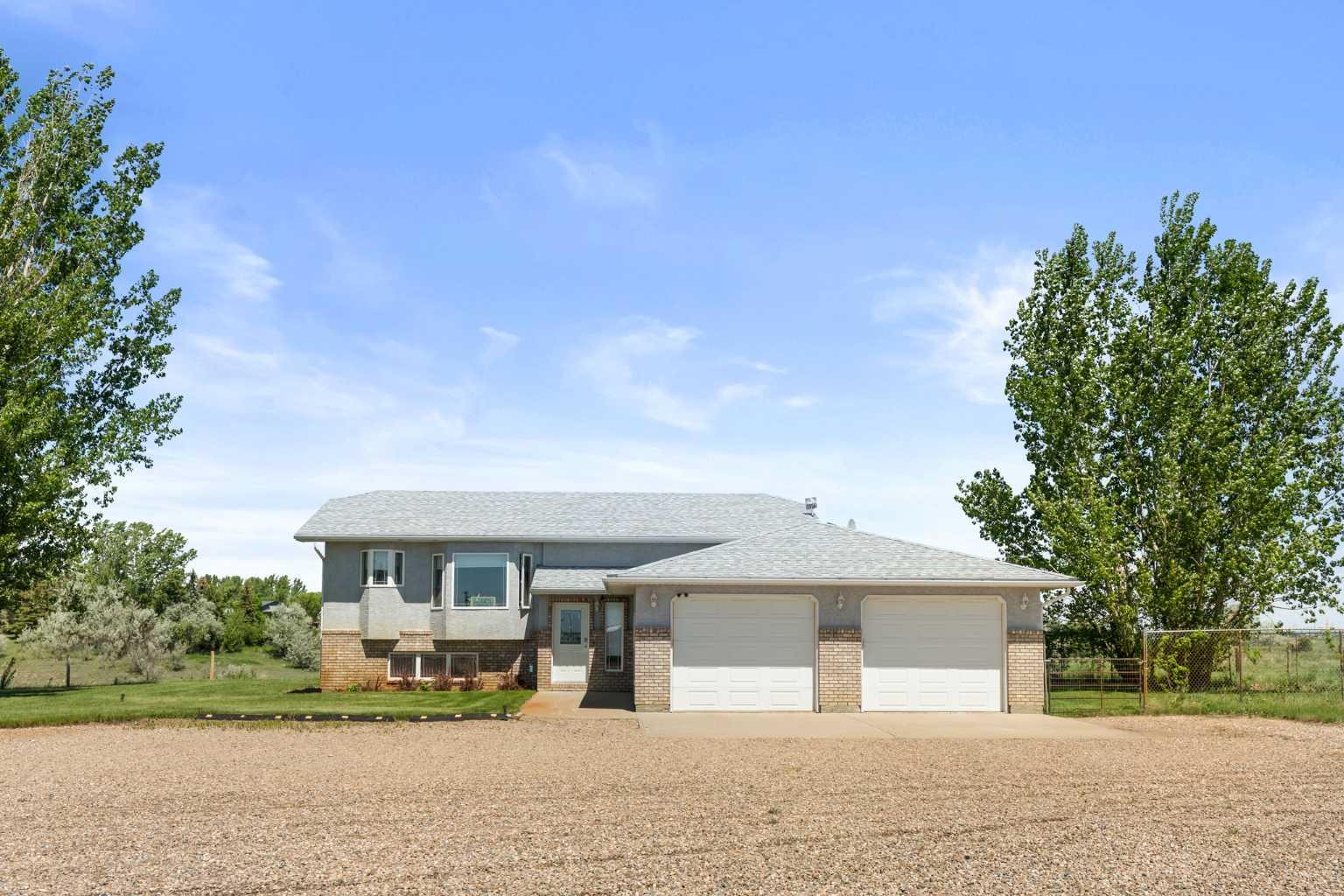 Residential in Rural Cypress County 3