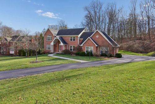 6315 Turpin Hills Dr, Cincinnati, OH, 45244-3560 | Card Image